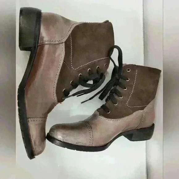 ARNOLD CHURGIN fur lined  leather and suede brown boots. Size 8.5 - Picture 2 of 11